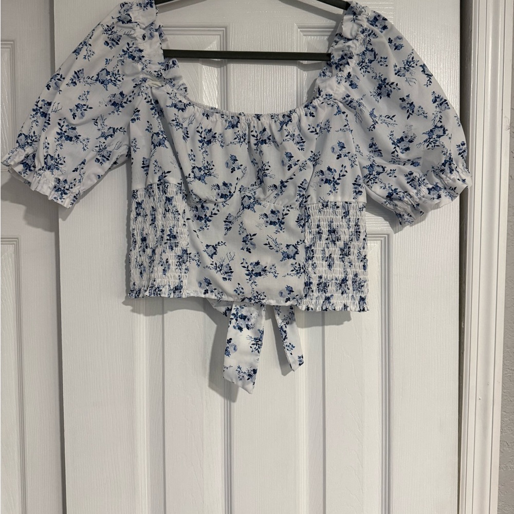 White and Blue Flutter Sleeve Crop Blouse